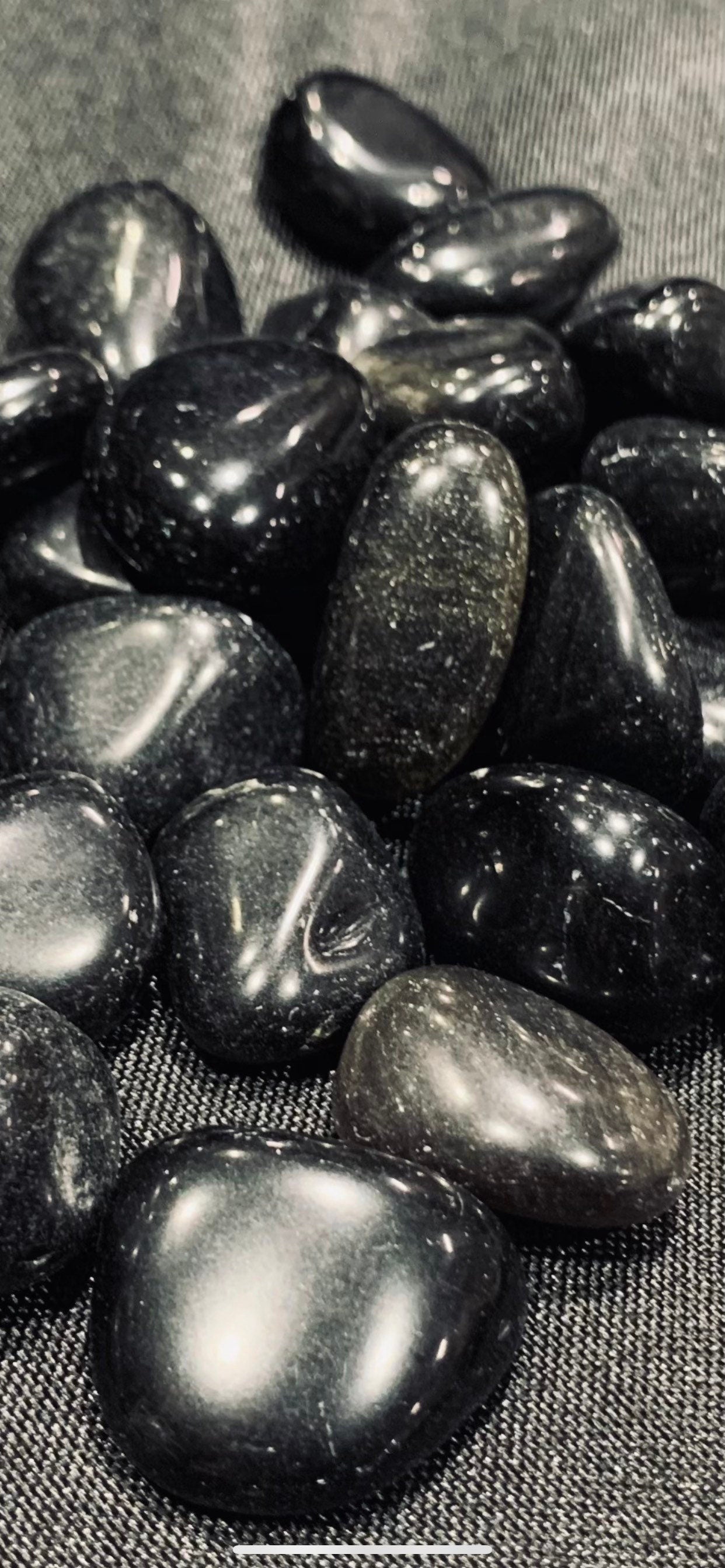 Black Onyx Tumbled Natural