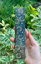 Load image into Gallery viewer, Green Jade Crystal Charging Stick / Plate Moon &amp; Stars Etched
