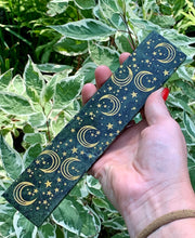 Load image into Gallery viewer, Green Jade Crystal Charging Stick / Plate Moon &amp; Stars Etched
